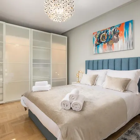 Rebecca Апартаменти *