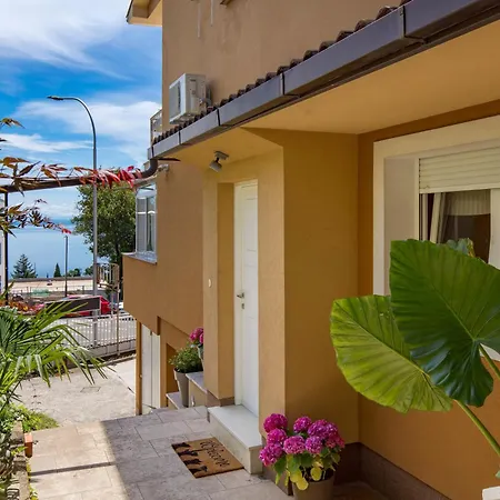 Rebecca * Опатия